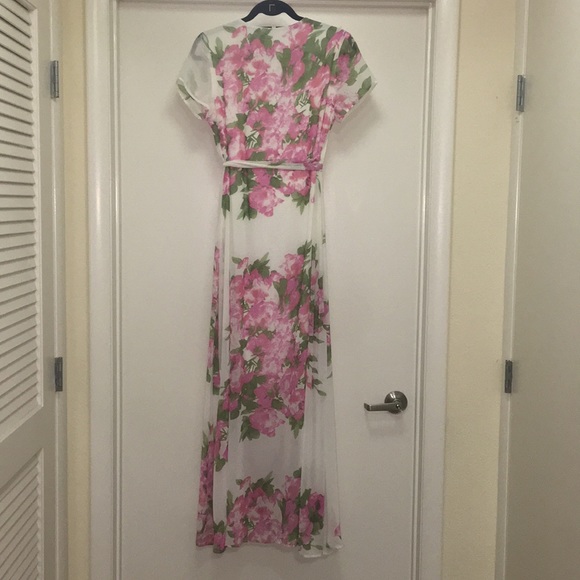Pink floral wrap maxi dress - Picture 3 of 3